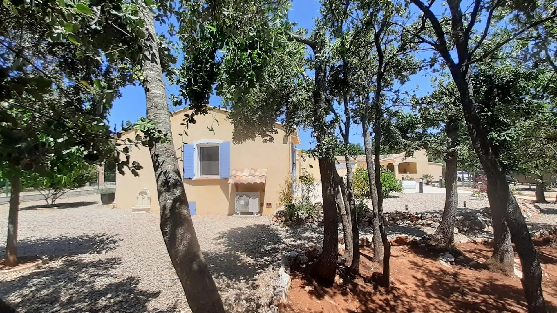 Authentique Mas Avec Piscine En Provence Apartment Regusse
